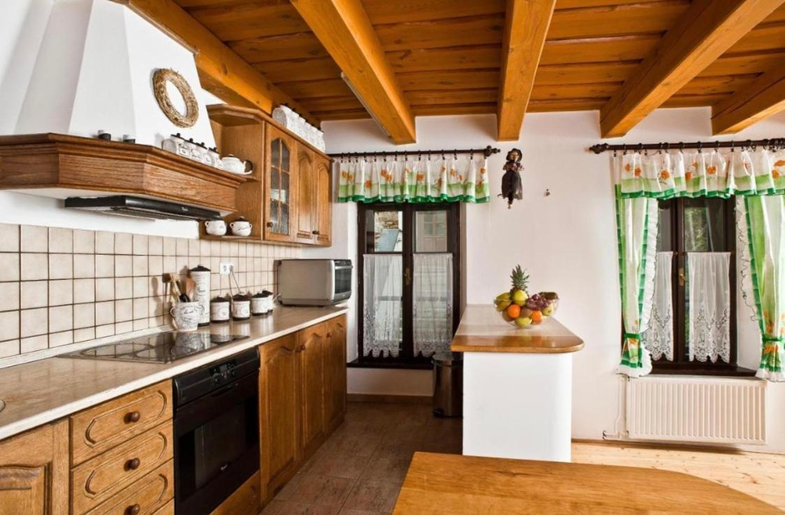 Vip Miku Apartman 2 Микулов Экстерьер фото